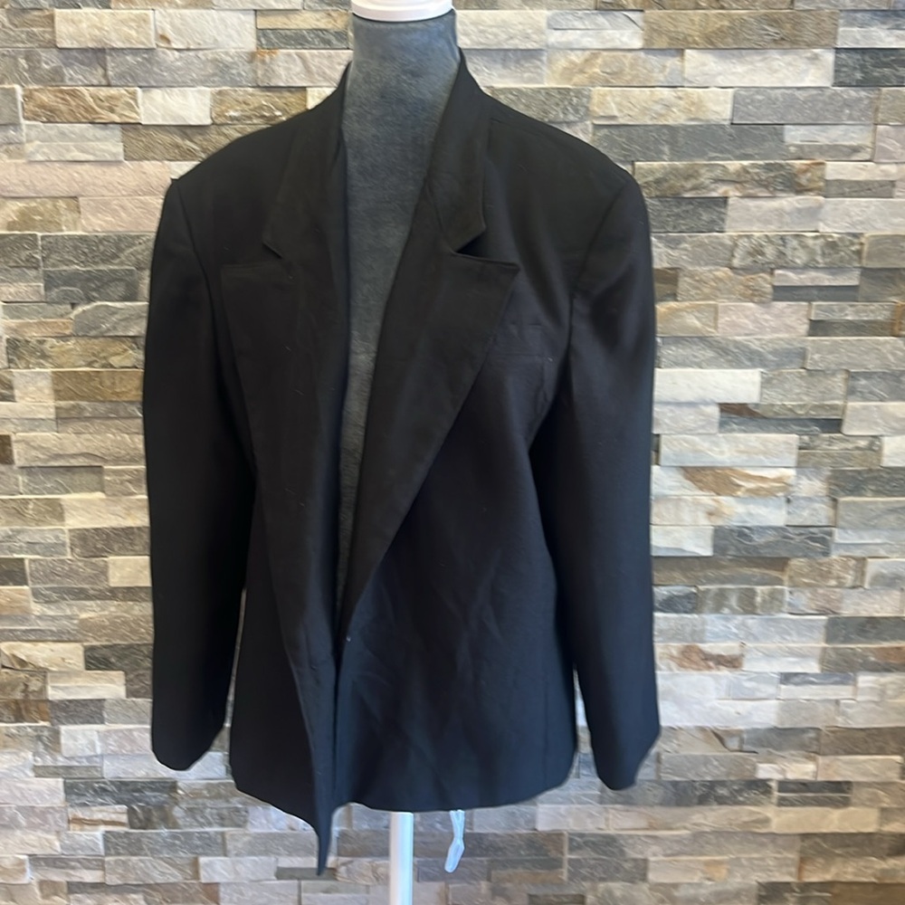 Carriage Court Black Blazer